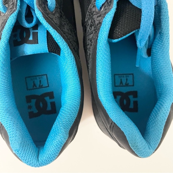 DC Pure Skate Shoes Youth Boys Size 7 - Picture 12 of 16